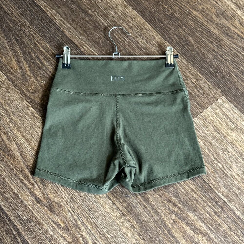 FLEO Ascend Short 3.25"